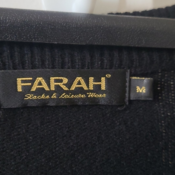 Black FARAH cardigan, 100% Lambs wool 🐑  Black - Picture 3 of 5